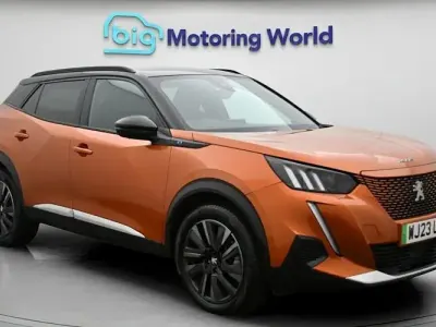 Used Peugeot e-2008 Premium 100 kW (136 HP) 2023 Orange SUV