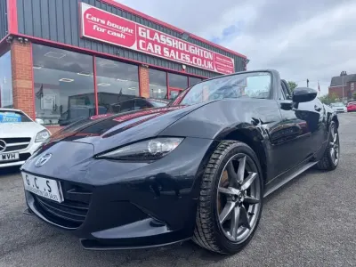 Usado Mazda MX5 Inclusive 160 HP (117 kW) 2015 Preto Cabrios