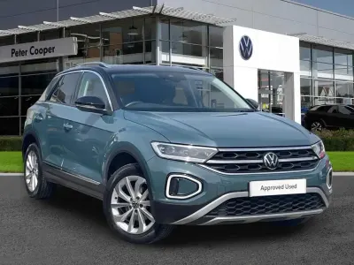 Used VW T-Roc Style 150 HP (110 kW) 2022 Blue SUV