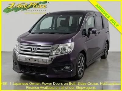 Używany Honda Stepwgn Cool 2015 Purpurowy Minivan