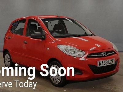Red Used 2013 Hyundai i10 Classic Hatchback | £2,895 (Fair price)