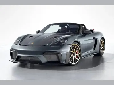 Usado Porsche 718 493 CV (362 kW) 2024 Gris Descapotable