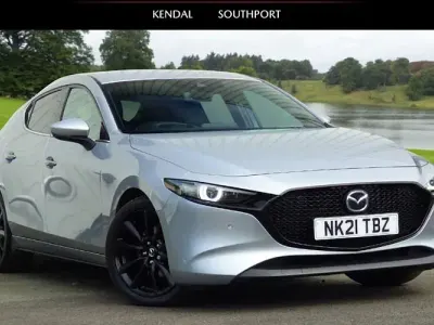 Używany Mazda 3 Inclusive 122 KM (89 kW) 2022 Hatchback