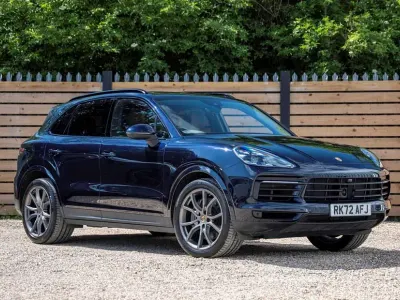Begagnad Porsche Cayenne 440 HK (323 kW) 2022 SUV