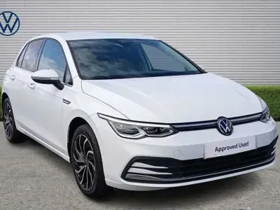 Used VW Golf VIII 130 HP (95 kW) 2023