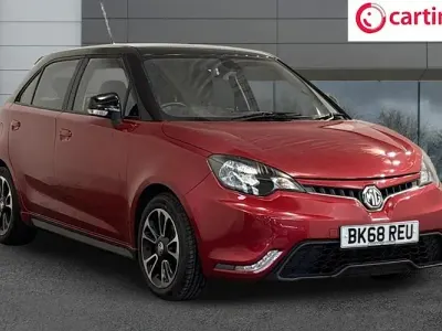 Used MG MG3 106 HP (77 kW) 2018 Red Hatchback