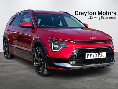 Used Kia Niro 139 HP (102 kW) 2023 Red SUV