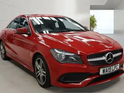 Begagnad Mercedes CLA180 AMG line 122 HK (89 kW) 2019 Röd Sedan