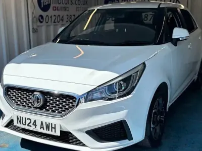 Usado MG MG3 Excite 106 HP (77 kW) 2024 Branco Citadino