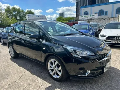 Używany Vauxhall Corsa Excite 2015 Czarny Hatchback