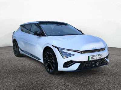 Used Kia EV6 GT-Line S 167 kW (228 HP) 2025 White SUV