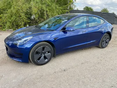 Used Tesla Model 3 RWD 208 kW (283 HP) 2022 Blue Sedan