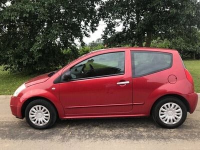 Used Citroën C2 70 HP (51 kW) 2004 Red Hatchback