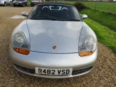 Second-hand Porsche Boxster 204 CP (150 kW) 1998 Argintiu Cabrio
