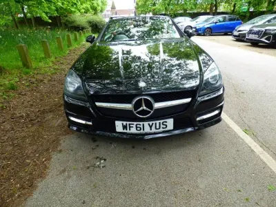 Usado Mercedes SLK200 AMG 184 HP (135 kW) 2011 Preto Cabrios