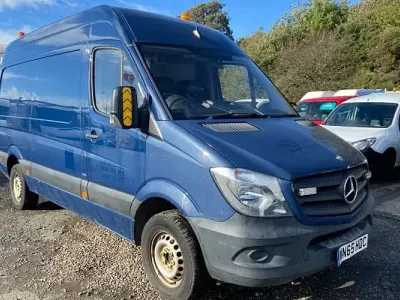 Used Mercedes Sprinter 129 HP (94 kW) 2015 Blue Van