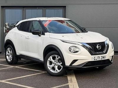 White Used 2022 Nissan Juke N-Connecta SUV | £15,299 (Fair price)