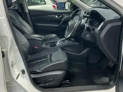Used Nissan X-Trail S 131 HP (96 kW) 2016 White SUV
