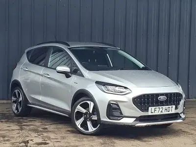 Usado Ford Fiesta Active 125 CV (91 kW) 2023 Plateado Utilitario