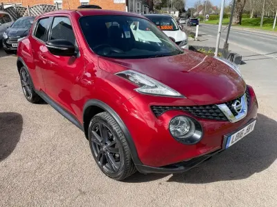 Usado Nissan Juke Acenta Premium 110 CV (80 kW) 2016 Rojo SUV