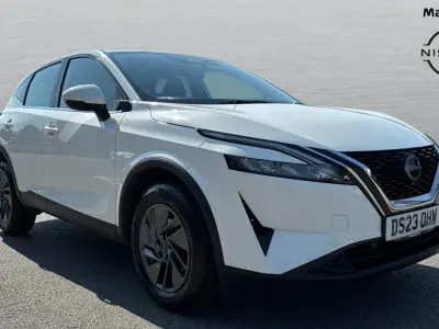Used Nissan Qashqai Acenta Premium 158 HP (116 kW) 2023 White SUV