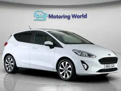 Second-hand Ford Fiesta Trend 125 CP (91 kW) 2021 Alb Hatchback