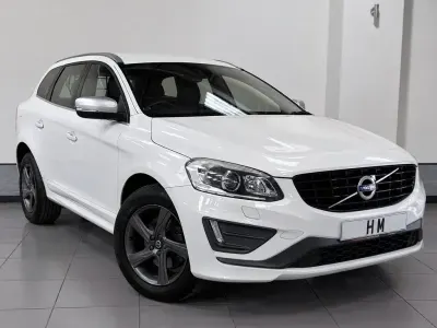 Usado Volvo XC60 R-Design 190 CV (139 kW) 2015 Blanco SUV