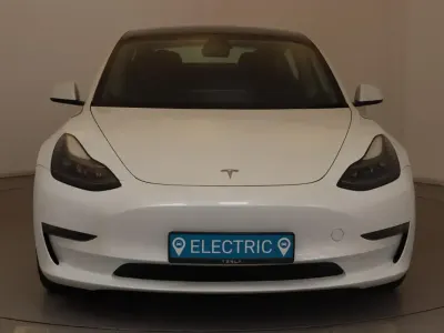 Used Tesla Model 3 250 kW (341 HP) 2022 White Sedan