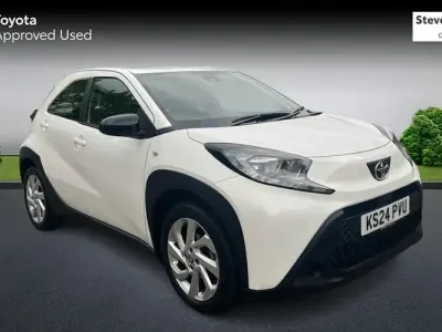 Used Toyota Aygo X PURE 72 HP (52 kW) 2025 SUV