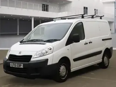 Used Peugeot Expert 90 HP (66 kW) 2015 White Van