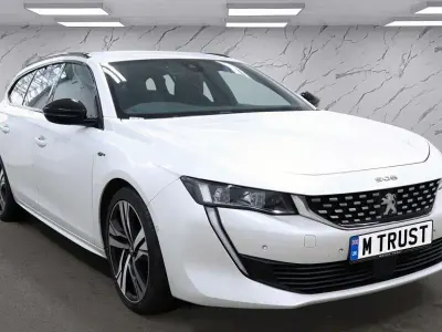 Begagnad Peugeot 508 SW GT 225 HK (165 kW) 2019 Vit Kombi