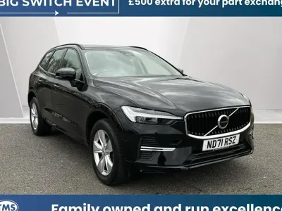 Usado Volvo XC60 Momentum 2021 Negro SUV