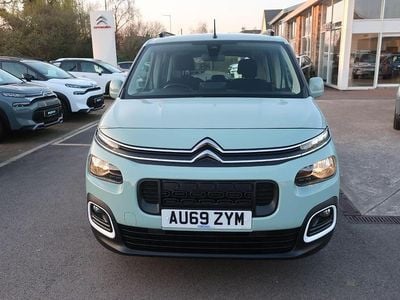 Used Citroën Berlingo Flair 127 HP (93 kW) 2019 Green MPV