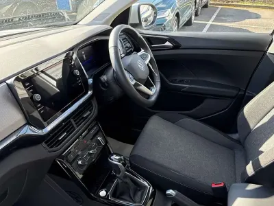 Usado VW T-Cross Match 115 CV (84 kW) 2025 Plateado SUV