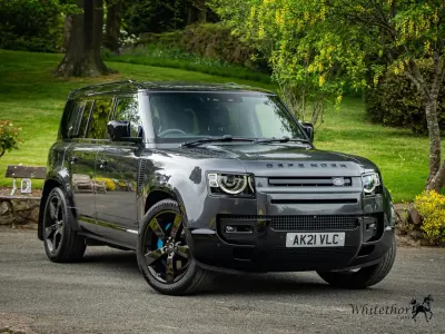 Usado Land Rover Defender S 525 HP (386 kW) 2021 Cinzento SUV