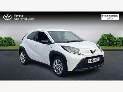 Used Toyota Aygo X PURE 2024 White SUV