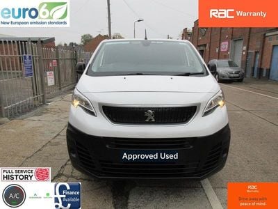 White Used 2019 Peugeot Expert Van | £9,299 (Fair price)
