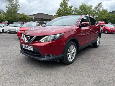 Used Nissan Qashqai Acenta Premium 2014 Red SUV