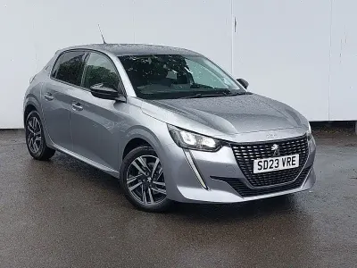 Usado Peugeot 208 Allure+ 100 HP (73 kW) 2023 Cinzento Citadino