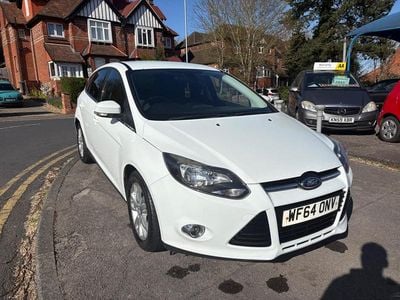 Used Ford Focus Titanium 115 HP (84 kW) 2014 White Hatchback