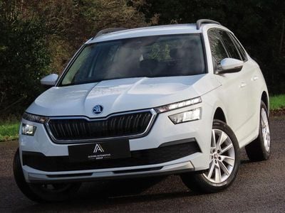 Used Skoda Kamiq SE 115 HP (84 kW) 2023 White SUV