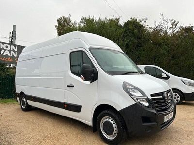Used Vauxhall Movano Edition 135 HP (99 kW) 2021 White MPV