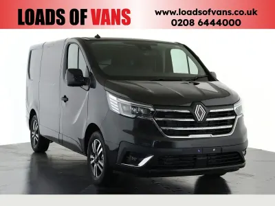 New Renault Trafic 150 HP (110 kW) 2025 Black MPV