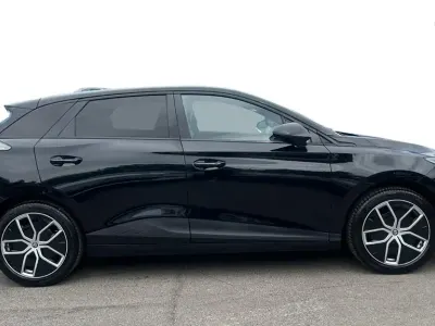 Used MG MG4 EV Trophy 2023 Hatchback