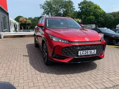 Used MG HS Trophy 170 HP (125 kW) 2025 Red SUV
