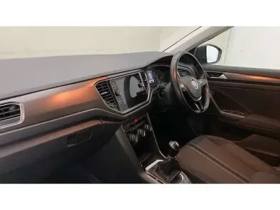 Used VW T-Roc SE 115 HP (84 kW) 2019 Grey SUV