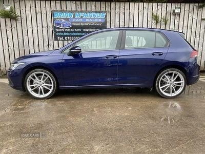 Used VW Golf VII Life 115 HP (84 kW) 2020 Blue Hatchback