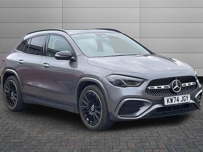 Usado Mercedes GLA200 AMG Line Premium Plus 163 HP (119 kW) 2025 Cinzento SUV