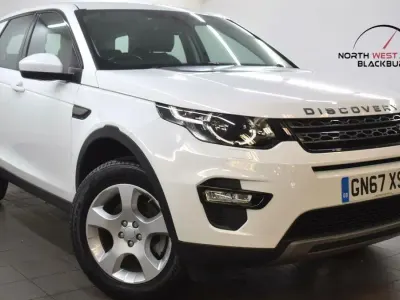 Used Land Rover Discovery Sport SE 150 HP (110 kW) 2017 White SUV