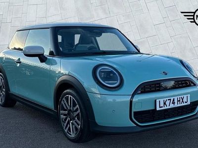 Begagnad Mini Cooper Classic 2024 Grön Halvkombi
